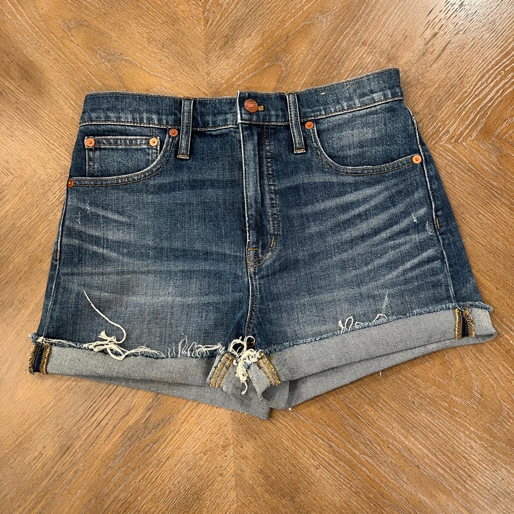 Madewell High Rise shorts. Size 27.